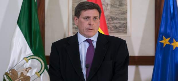 El padre de Diana Quer, Juan Carlos Quer, tras reunirse con Susana Díaz