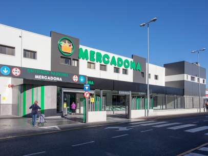 Fachada de supermercado Mercadona