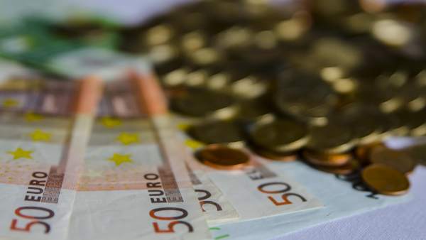 Monedas, moneda, billete. Billetes, euro , euros, capital, efectivo, metálico Monedas, moneda, billete. Billetes, euro , euros, capital, efectivo, metálico