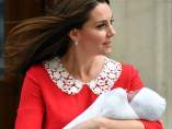Kate Middleton deja el hospital 7 horas después de ser madre por tercera vez