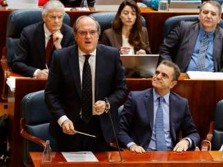 Ángel Gabilondo y José Manuel Franco, portavoz y portavoz adjunto del PSOE en la Asamblea de Madrid.