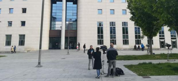 Exteriores de la Audiencia de Pamplona