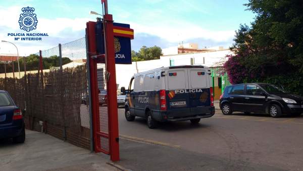Un furgón sale de las dependencias judiciales Un furgón sale de las dependencias judiciales