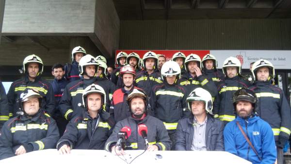 Bomberos exigen su habilitación para realizar el transporte sanitario Bomberos exigen su habilitación para realizar el transporte sanitario