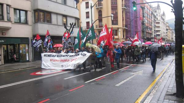 Manifestación Centros Educativos Privados País Vasco Manifestación Centros Educativos Privados País Vasco