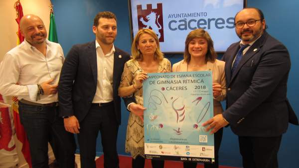Campeonato Escolar de Gimnasia Rítmica en Cáceres Campeonato Escolar de Gimnasia Rítmica en Cáceres