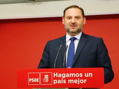 El secretario de Organización del PSOE, José Luis Ábalos, en Ferraz.
