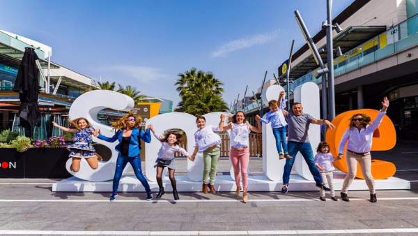 El shoping resort ha organizado muchas actividades El shoping resort ha organizado muchas actividades