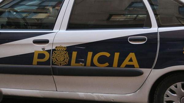Coche patrulla de la Policía Nacional Coche patrulla de la Policía Nacional