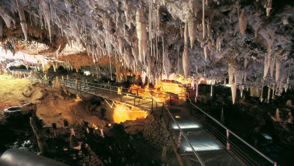 Cueva De El Soplao Cueva De El Soplao
