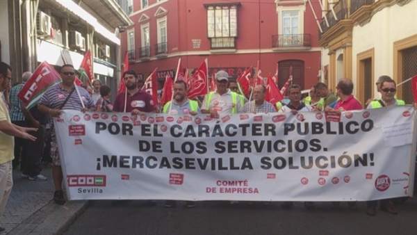 Marcha en defensa de Mercasevilla Marcha en defensa de Mercasevilla