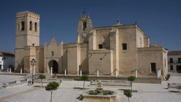 Plaza de Villalba del Alcor, en Huelva. Plaza de Villalba del Alcor, en Huelva.