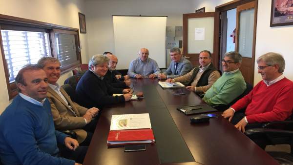 Reunión técnica sobre la depuradora de la Cuenca Minera. Reunión técnica sobre la depuradora de la Cuenca Minera.