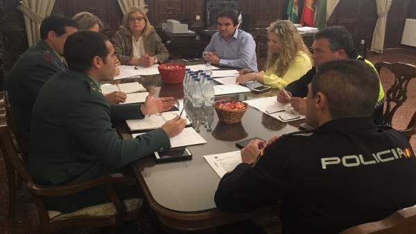 Reunión de la Junta Local de Seguridad de Porcuna. Reunión de la Junta Local de Seguridad de Porcuna.