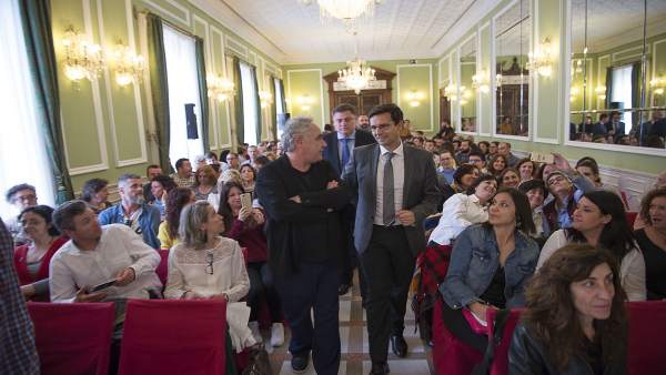 Presentación de 'Escuelas creativas' Presentación de 'Escuelas creativas'