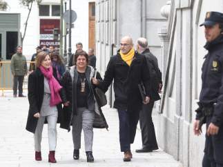 Carme Forcadell, Raül Romeva y Dolors Bassa llegan al Supremo.