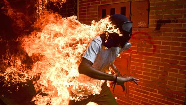 La fotografía ganadora del World Press Photo 2018. La fotografía ganadora del World Press Photo 2018.