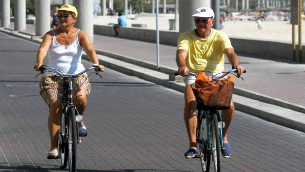 Turistas en Palma de Mallorca Turistas en Palma de Mallorca