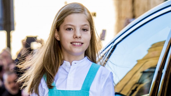 La infanta Sofía posa durante la Misa de Pascua. La infanta Sofía posa durante la Misa de Pascua.