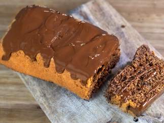 Bizcocho de chocolate.