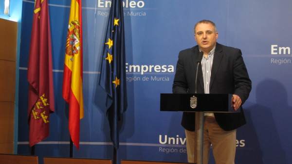 El director general de Comercio, Francisco Abril             