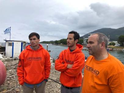 Bomberos sevillanos detenidos en Lesbos