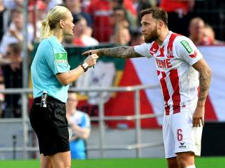 Bibiana Steinhaus, en un partido