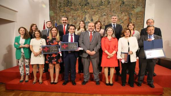 Distintivos de Excelencia en Igualdad Distintivos de Excelencia en Igualdad