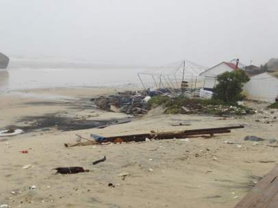 Efectos del temporal de lluvia y viento en Matalascañas