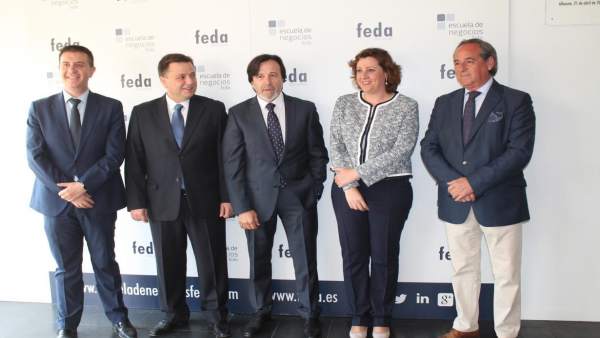 Consejera de Economía en asamblea de Feda Consejera de Economía en asamblea de Feda