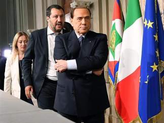 Silvio Berlusconi, Matteo Salvini y Giorgia Meloni