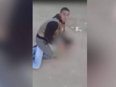 Captural del video que muestra la agresión sexual sobgre Jaula, menor de 16 años