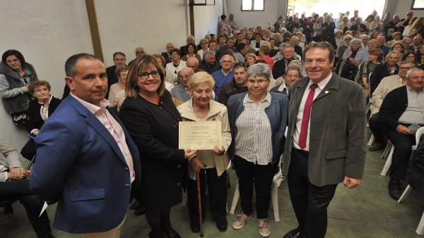 Homenaje a los colonos de Valsalada. Homenaje a los colonos de Valsalada.