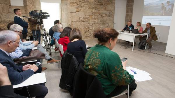 Estudio sobre el impacto del Camino de Santiago y los peregrinos Estudio sobre el impacto del Camino de Santiago y los peregrinos