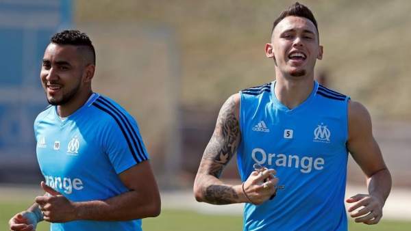 Payet y Ocampos, en un entrenamiento con el Olympique de Marsella. Payet y Ocampos, en un entrenamiento con el Olympique de Marsella.