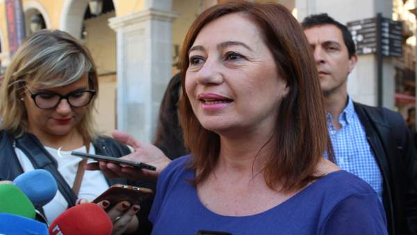 La presidenta del Govern, Francina Armengol, en declaraciones a la prensa La presidenta del Govern, Francina Armengol, en declaraciones a la prensa