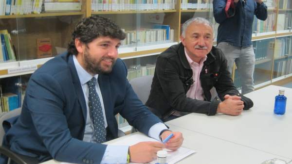López Miras y Álvarez, durante su reunión en Murcia López Miras y Álvarez, durante su reunión en Murcia