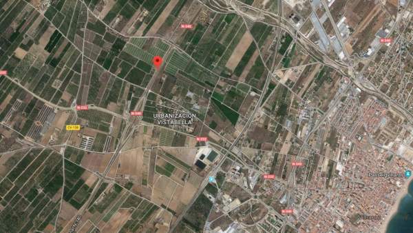 Un mort i tres ferits en un accident entre 4 camions i un cotxe en la N-340, a Vinaròs Un mort i tres ferits en un accident entre 4 camions i un cotxe en la N-340, a Vinaròs