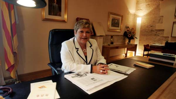 L'exconsellera Martínez i la resta de condemnats, a presó el 24 de maig L'exconsellera Martínez i la resta de condemnats, a presó el 24 de maig