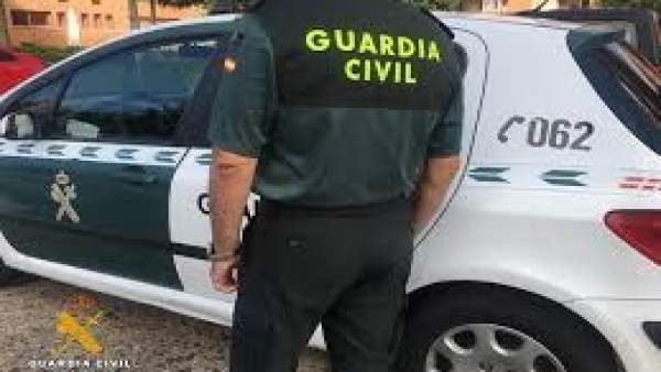 Patrulla de la Guardia Civil Patrulla de la Guardia Civil