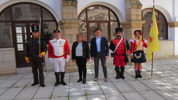 Presentación de la XIV Ruta de los Ingleses de Romangordo Presentación de la XIV Ruta de los Ingleses de Romangordo
