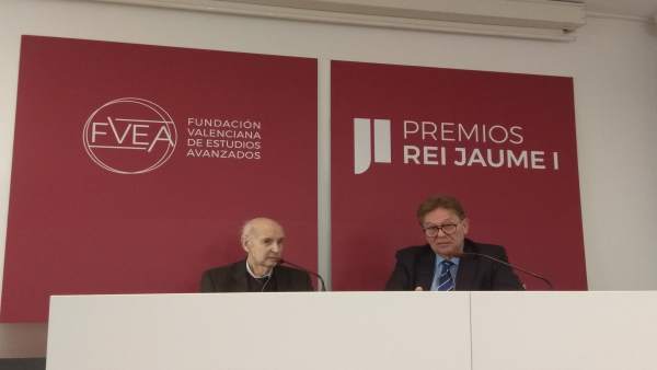 Santiago Grisolía y Javier Quesada. Presentación de los Premios Jaume I 2018 Santiago Grisolía y Javier Quesada. Presentación de los Premios Jaume I 2018