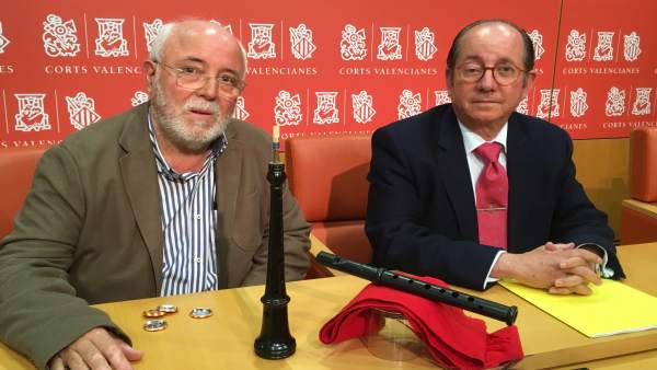El PP demana que el flabiol valencià substituïsca la flauta alemanya en les aules de Primària i Secundària El PP demana que el flabiol valencià substituïsca la flauta alemanya en les aules de Primària i Secundària