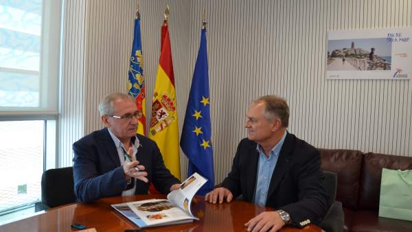 Reunión entre Llíria y la Agencia Valenciana de Turismo Reunión entre Llíria y la Agencia Valenciana de Turismo
