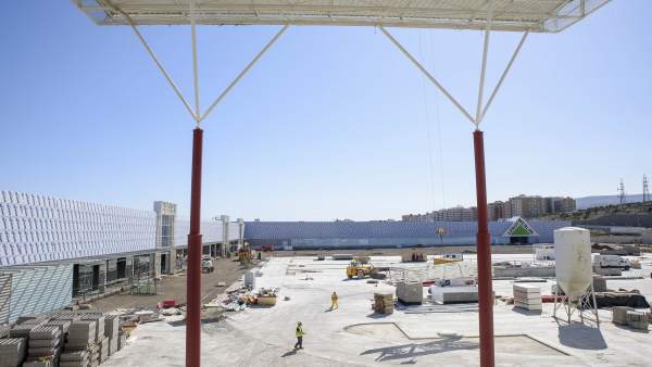 Obras del Centro Comercial de Torrecárdenas de Almería Obras del Centro Comercial de Torrecárdenas de Almería