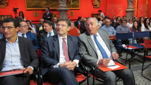 El ministro Rafael Catalá, esta tarde en Ibercaja Patio de la Infanta El ministro Rafael Catalá, esta tarde en Ibercaja Patio de la Infanta