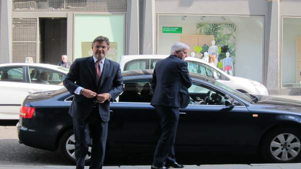 El ministro de Justicia, Rafael Catalá, a su llegada al Patio de la Infanta El ministro de Justicia, Rafael Catalá, a su llegada al Patio de la Infanta
