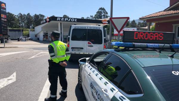 Interceptado un conductor ebrio en un control en Catoira (Pontevedra) Interceptado un conductor ebrio en un control en Catoira (Pontevedra)