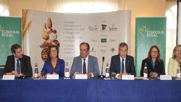 Rueda de prensa Rueda de prensa