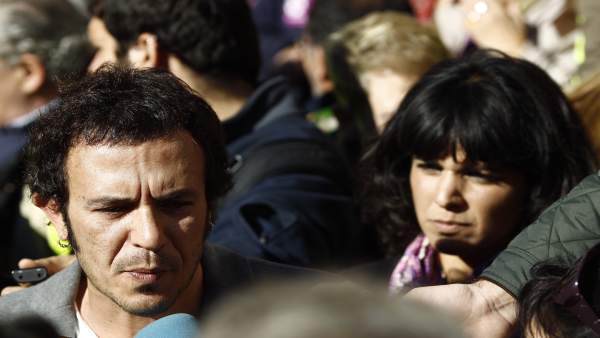 Manifestación 'No en nuestro nombre', Kichi y Teresa Rodríguez, Podemos Manifestación 'No en nuestro nombre', Kichi y Teresa Rodríguez, Podemos